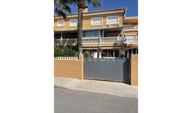 Mieszkanie w bloku - Odsprzedaż - Denia - Costa Blanca