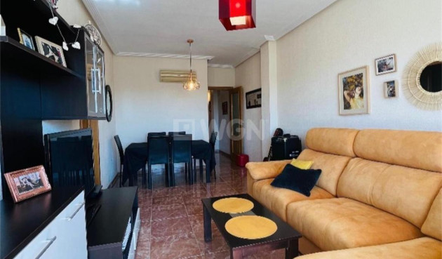 Mieszkanie w bloku - Odsprzedaż - Formentera del Segura - 96048