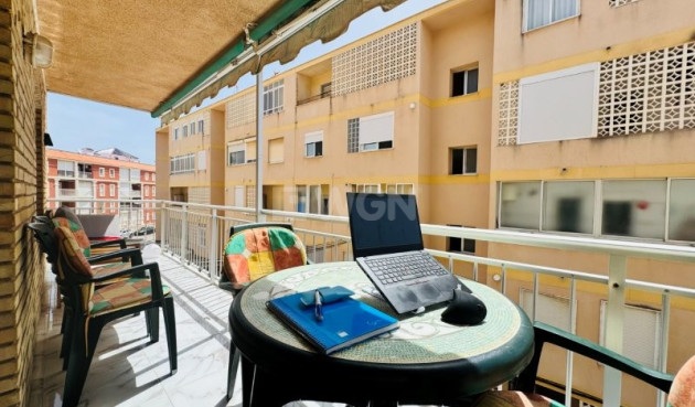 Mieszkanie w bloku - Odsprzedaż - La Mata - Costa Blanca