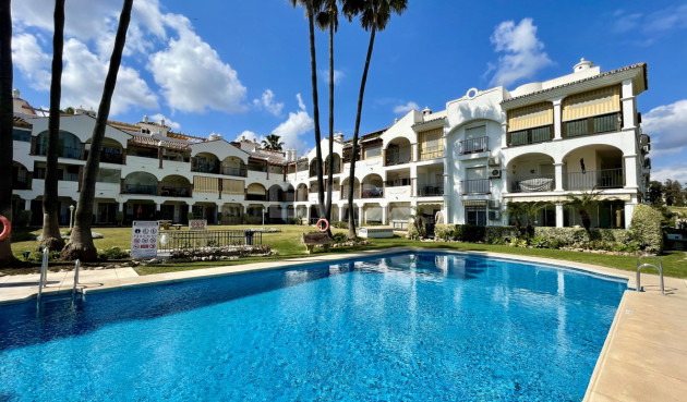 Mieszkanie w bloku - Odsprzedaż - Mijas Golf - 16146