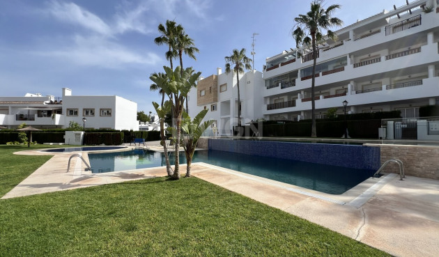 Mieszkanie w bloku - Odsprzedaż - Orihuela Costa - Villamartín