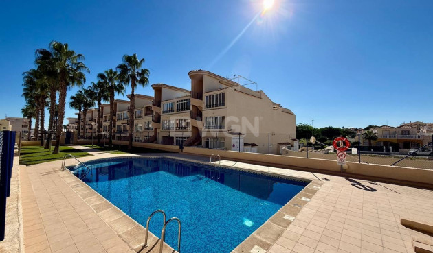Mieszkanie w bloku - Odsprzedaż - Orihuela - Los Balcones Y Los Altos