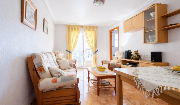 Mieszkanie w bloku - Odsprzedaż - Torrevieja - 39811