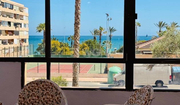 Mieszkanie w bloku - Odsprzedaż - Torrevieja - 40949