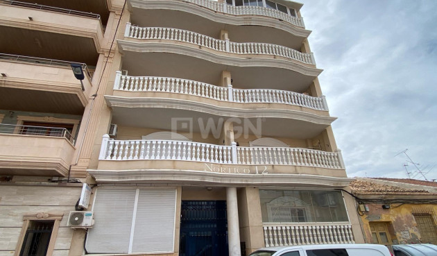 Mieszkanie w bloku - Odsprzedaż - Torrevieja - 62894