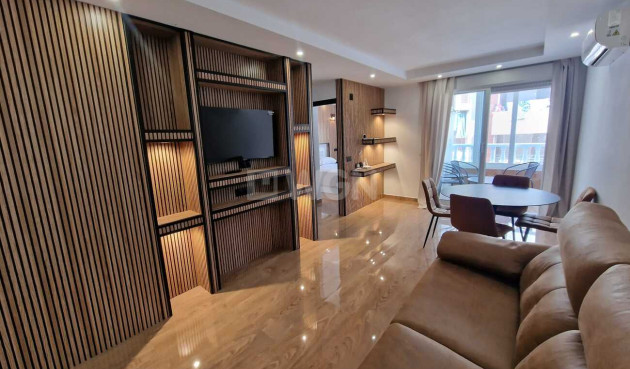 Mieszkanie w bloku - Odsprzedaż - Torrevieja - 73747