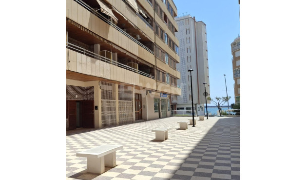 Mieszkanie w bloku - Odsprzedaż - Torrevieja - Acequion