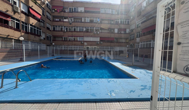 Mieszkanie w bloku - Odsprzedaż - Torrevieja - Centro