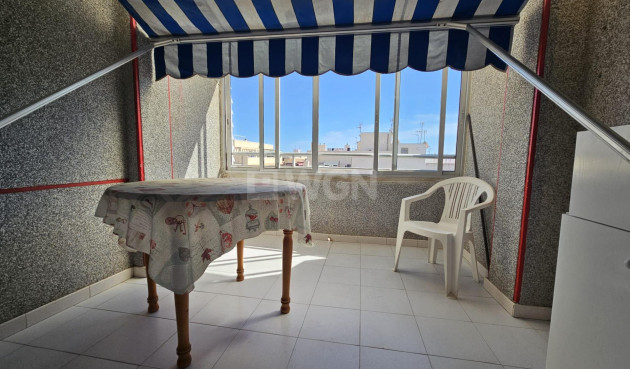 Mieszkanie w bloku - Odsprzedaż - Torrevieja - Centro
