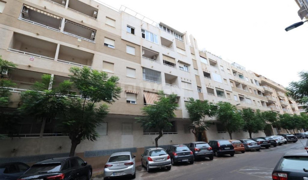 Mieszkanie w bloku - Odsprzedaż - Torrevieja - Costa Blanca