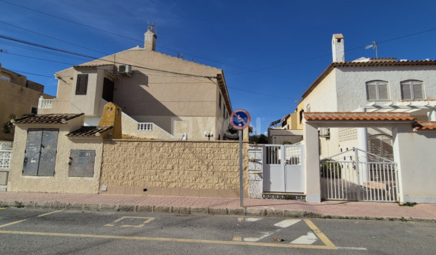 Mieszkanie w bloku - Odsprzedaż - Torrevieja - Costa Blanca