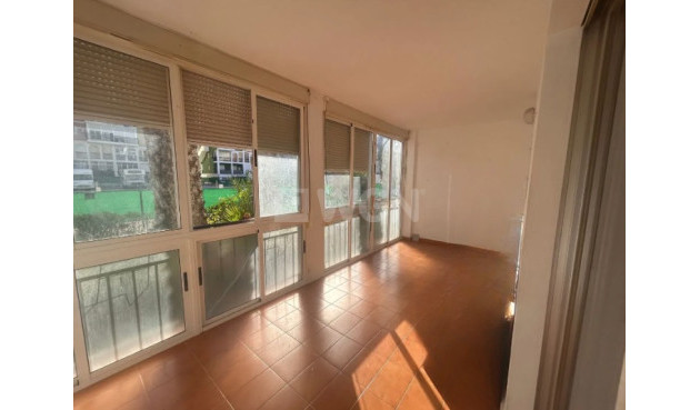 Mieszkanie w bloku - Odsprzedaż - Torrevieja - Costa Blanca