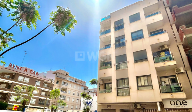 Mieszkanie w bloku - Odsprzedaż - Torrevieja - Costa Blanca