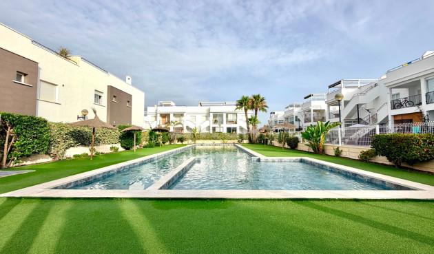 Mieszkanie w bloku - Odsprzedaż - Torrevieja - Costa Blanca