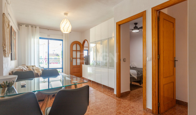 Mieszkanie w bloku - Odsprzedaż - Torrevieja - Costa Blanca