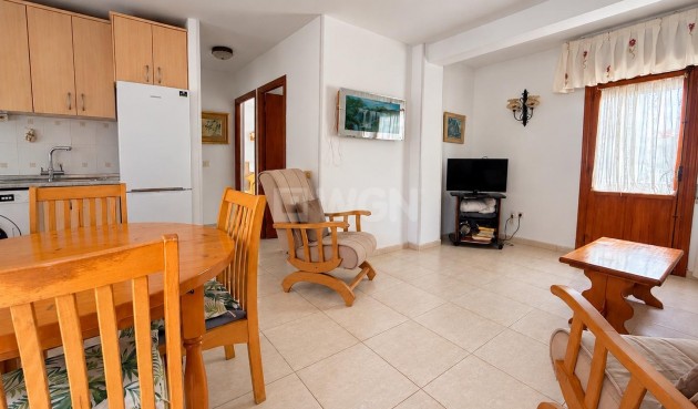 Mieszkanie w bloku - Odsprzedaż - Torrevieja - Los Europeos