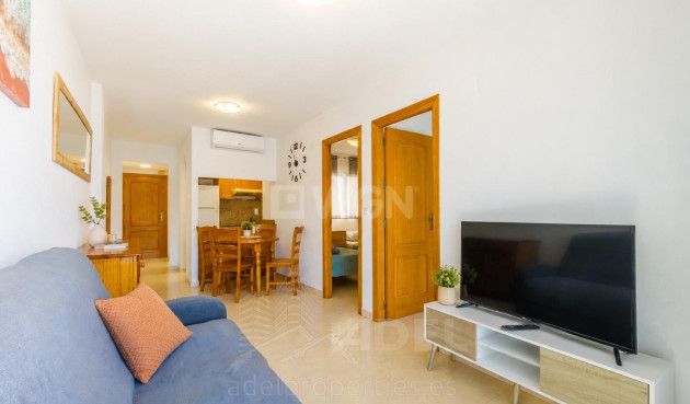Mieszkanie w bloku - Odsprzedaż - Torrevieja - Playa de los Locos