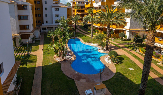 Mieszkanie w bloku - Odsprzedaż - Torrevieja - Punta Prima
