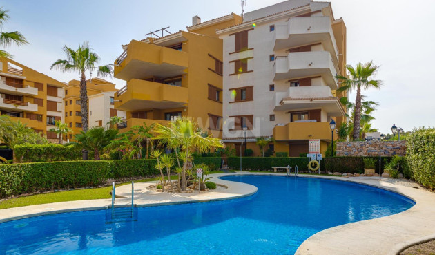 Mieszkanie w bloku - Odsprzedaż - Torrevieja - Punta Prima