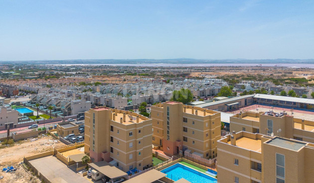 Mieszkanie w bloku - Odsprzedaż - Torrevieja - Sector 25