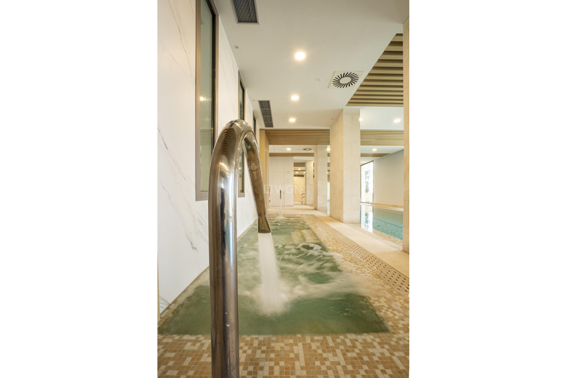 Neue Gebäude - Ground floor apartment - Benahavís - Las Colinas de Marbella