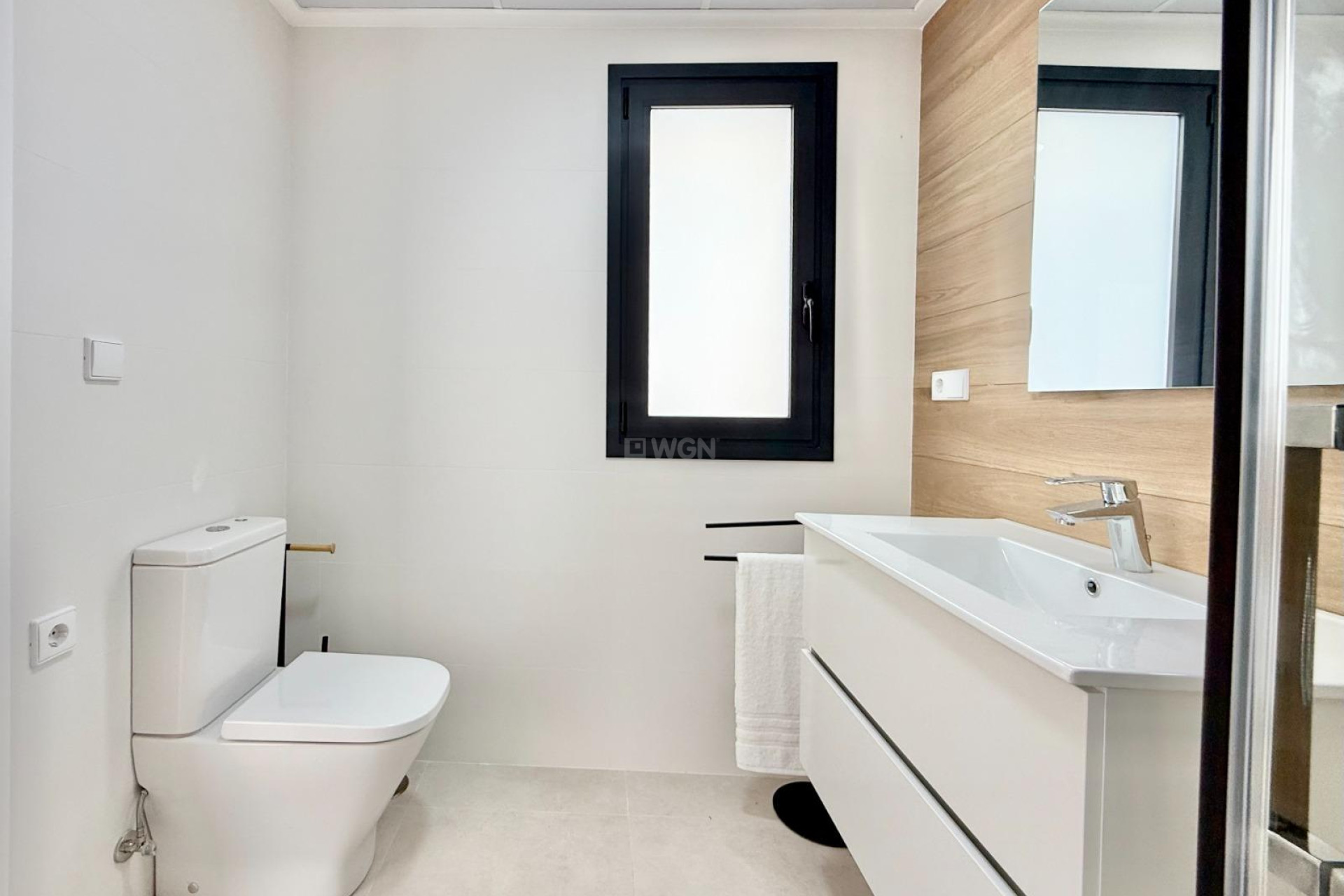 Neue Gebäude - Stadthaus - Cox - San Fernando