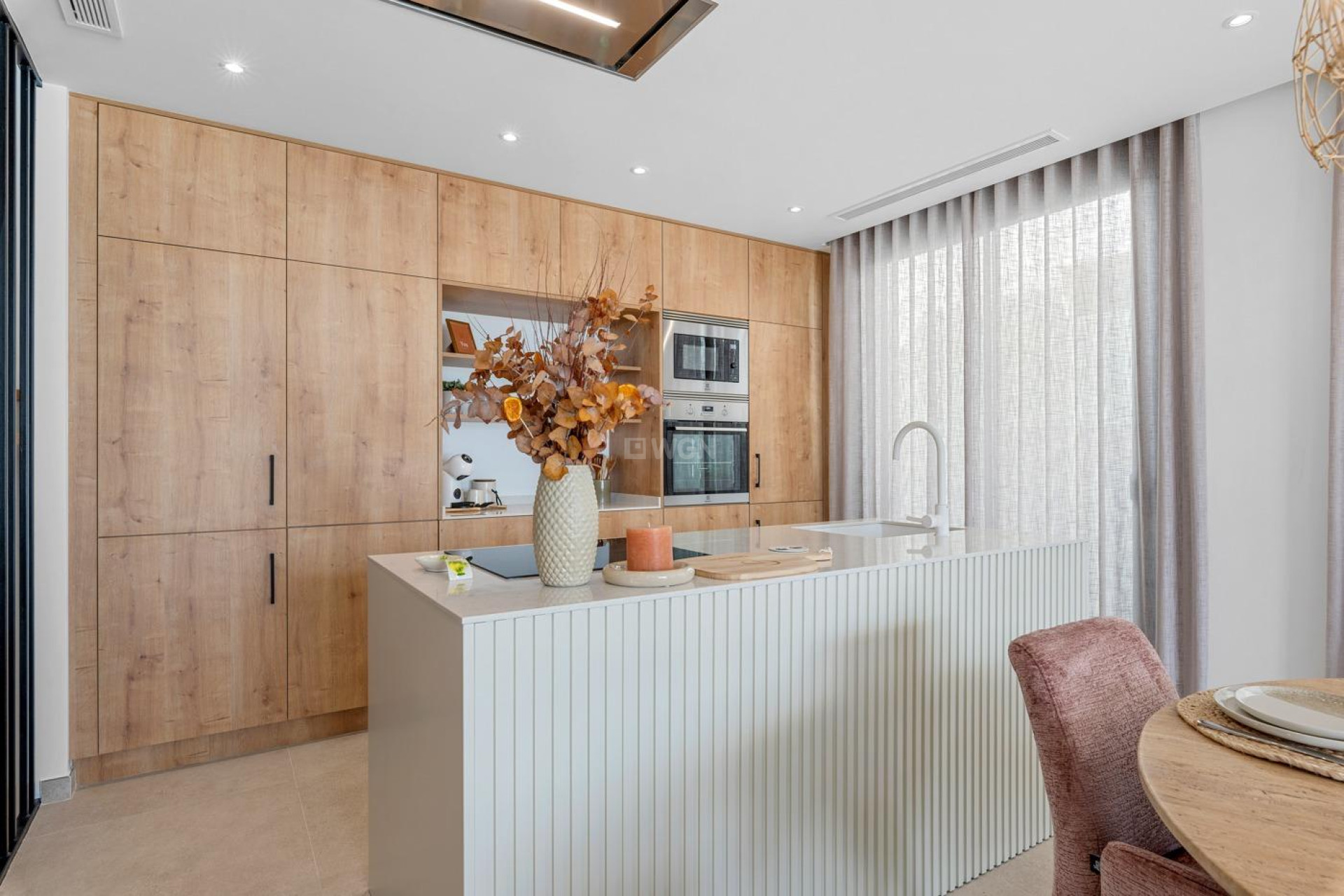 Neue Gebäude - Stadthaus - Dolores - Sector 3