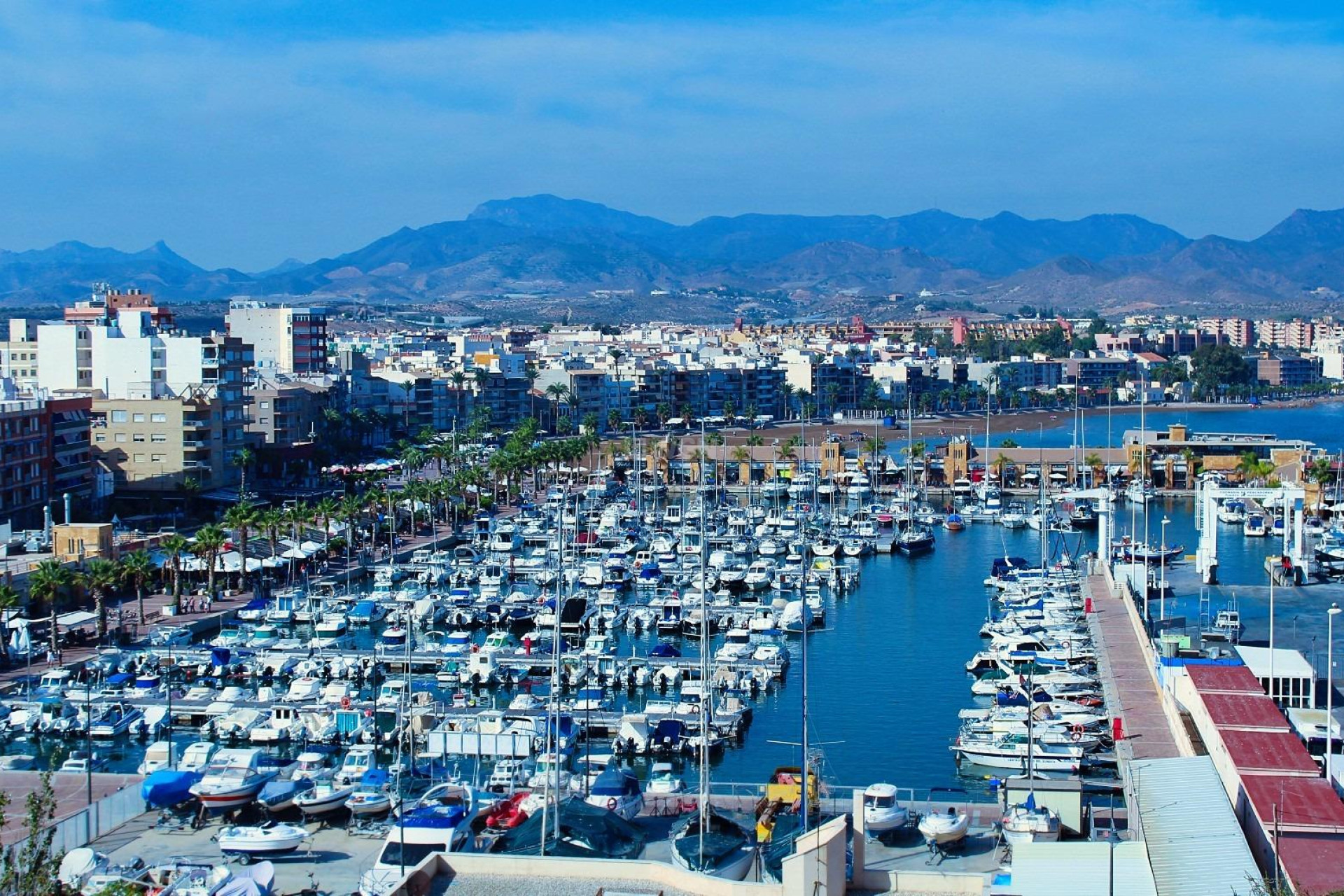 Neue Gebäude - Stadthaus - Fuente Álamo - La Pinilla