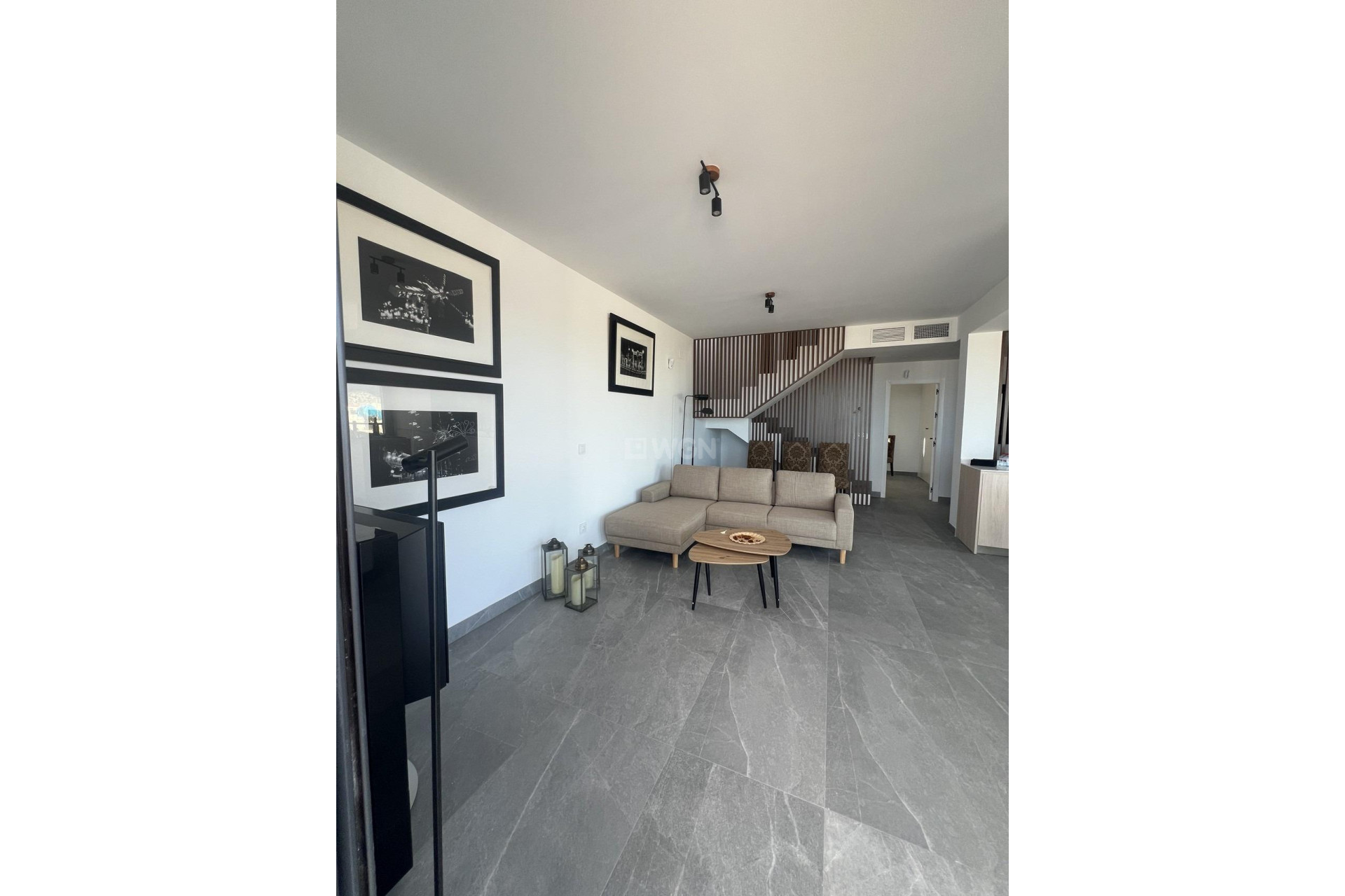 Neue Gebäude - Stadthaus - Polop - PAU1