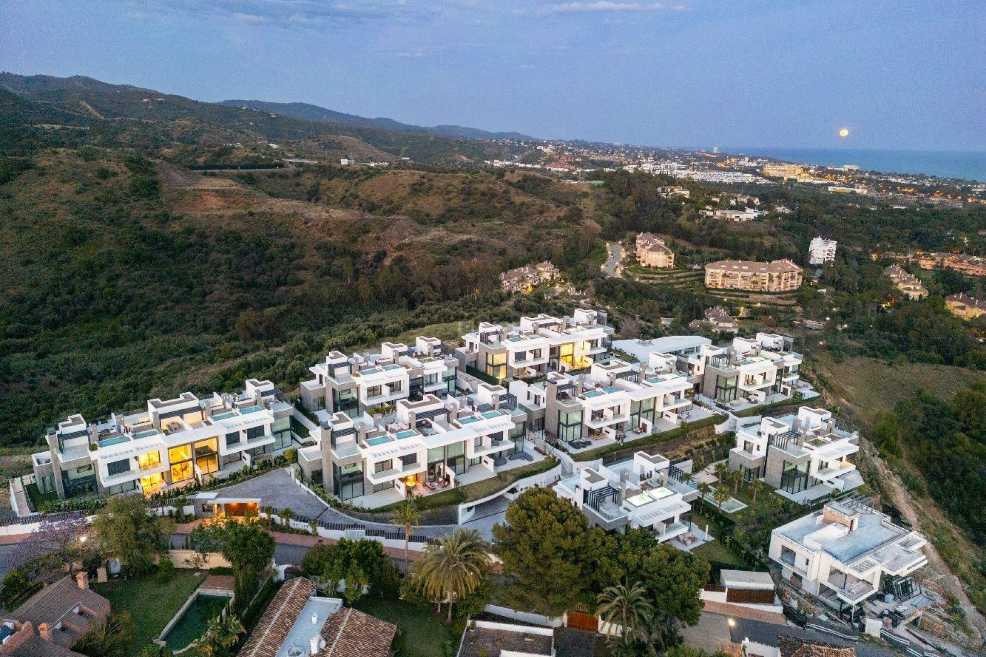 Neue Gebäude - Villa - Marbella - Rio Real Golf