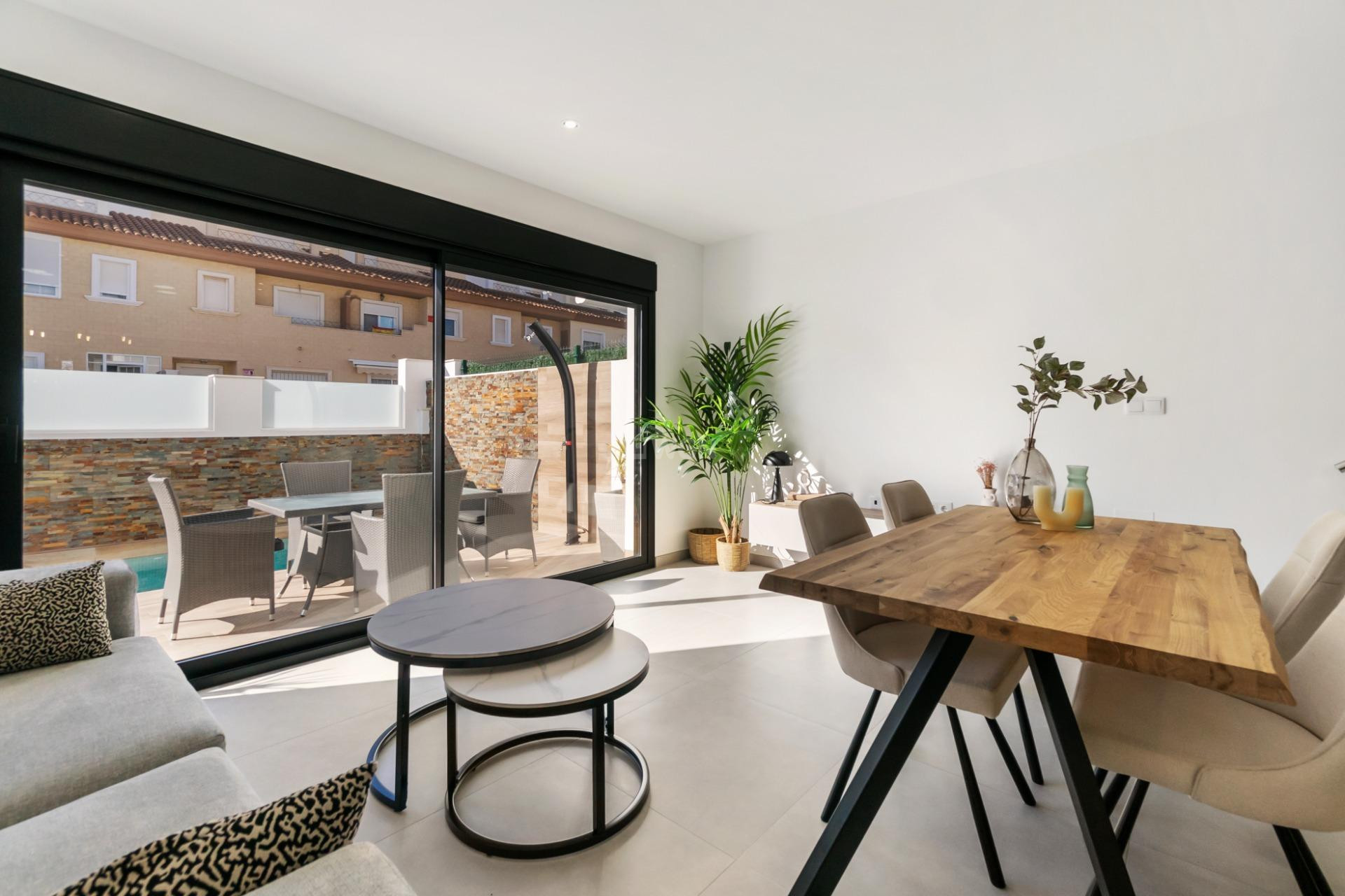 Neue Gebäude - Villa - San Pedro del Pinatar - Polideportivo