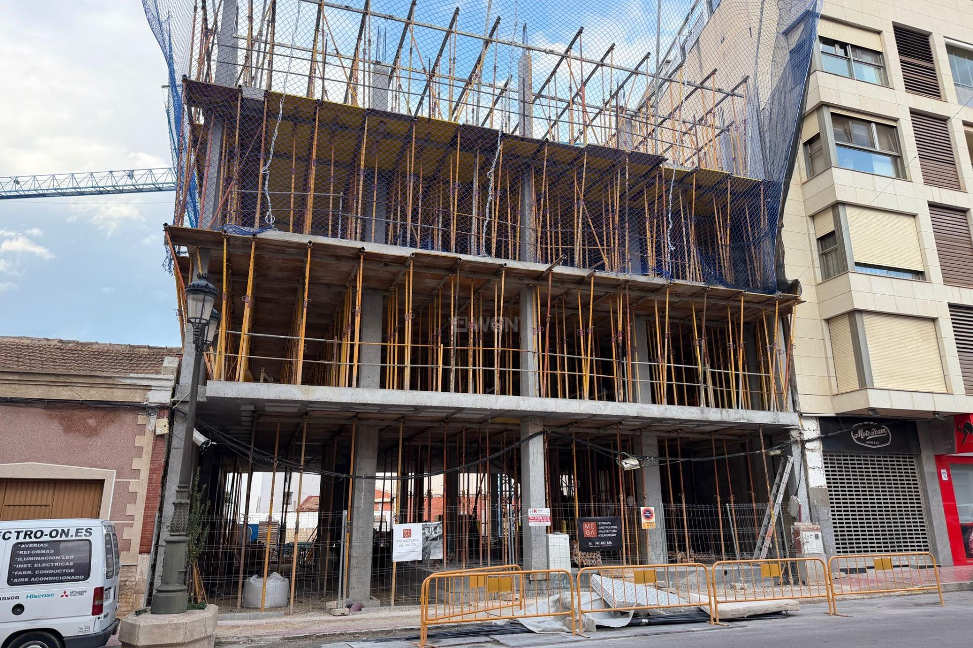 Neue Gebäude - Wohnung - Guardamar del Segura - Pueblo