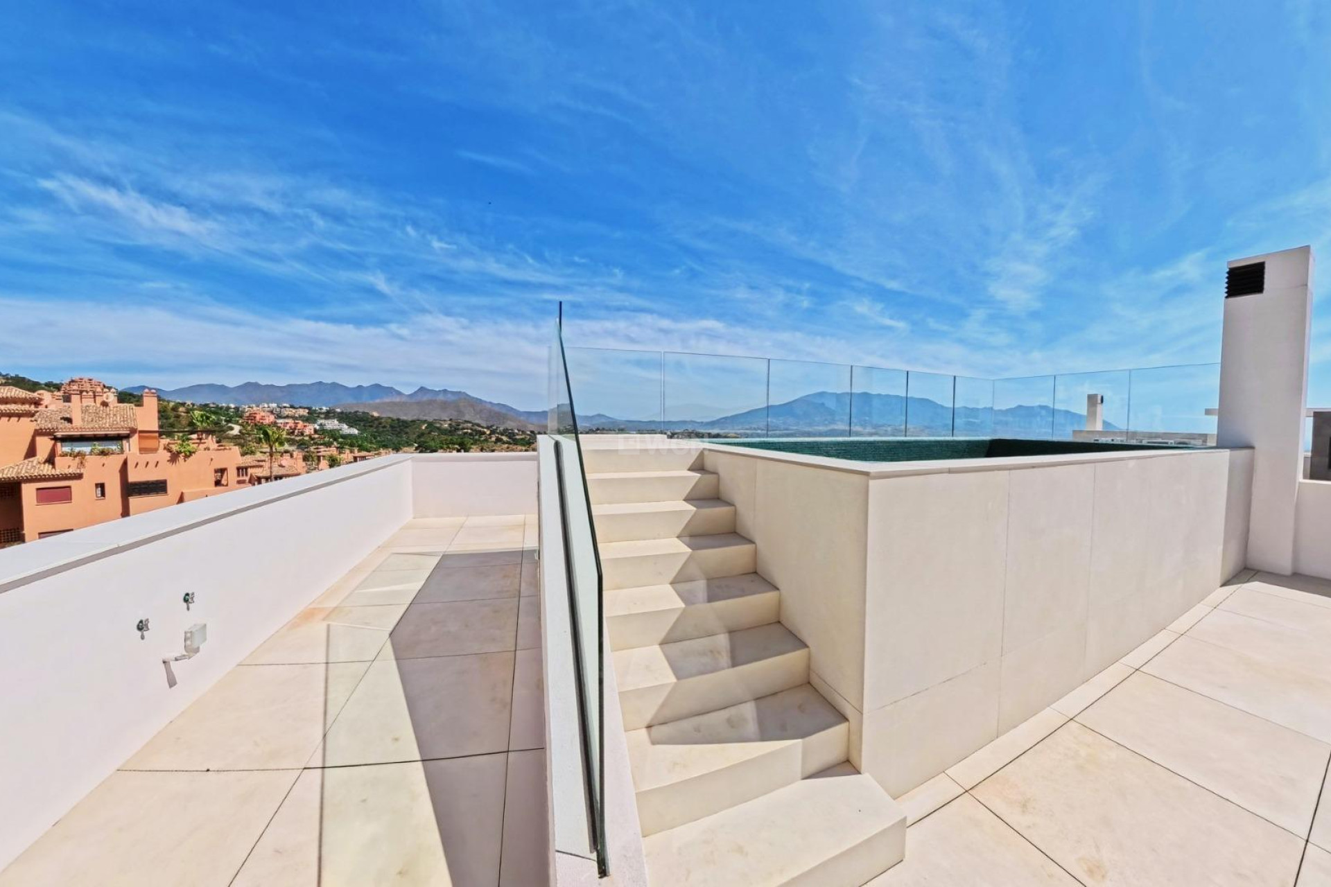 New Build - Apartment / flat - Ojen - El Soto De Marbella