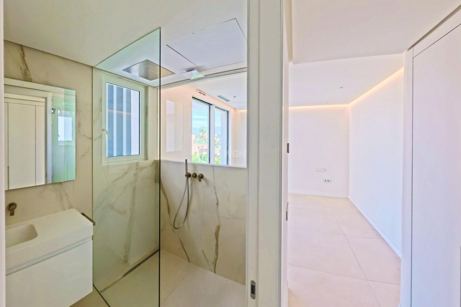 New Build - Apartment / flat - Ojen - El Soto De Marbella