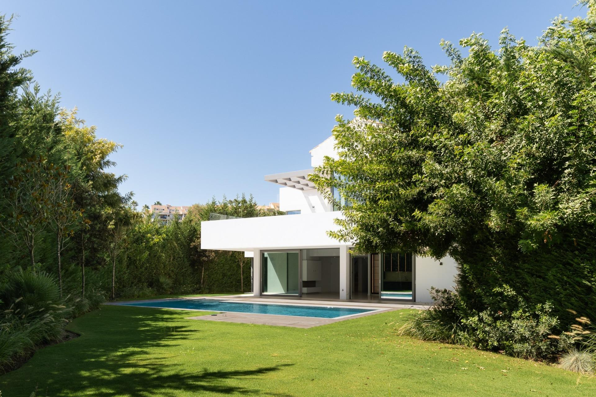 New Build - Villa - Estepona - Paraiso Alto