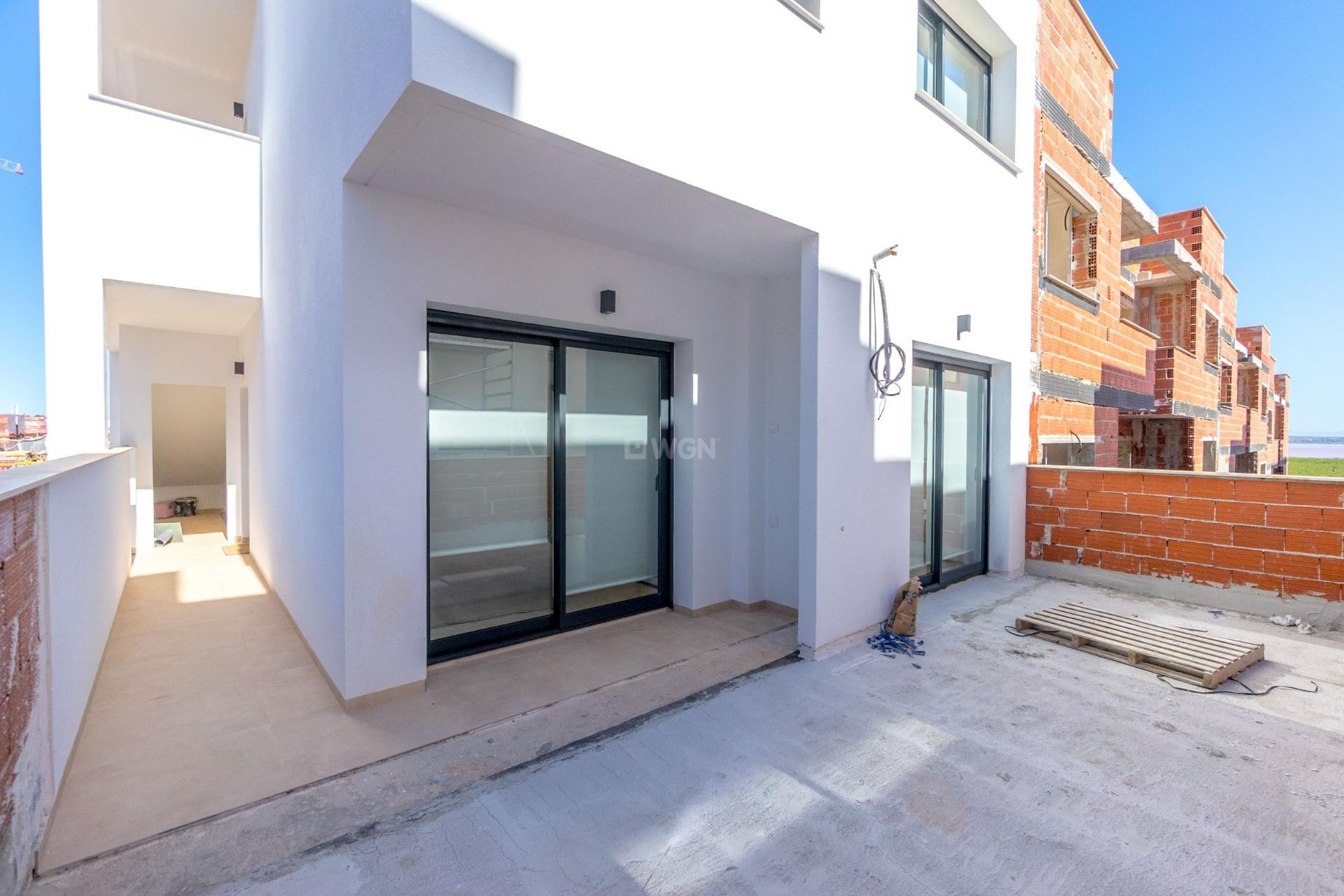 Nowy budynek - Bungalow - Torrevieja - Los Balcones