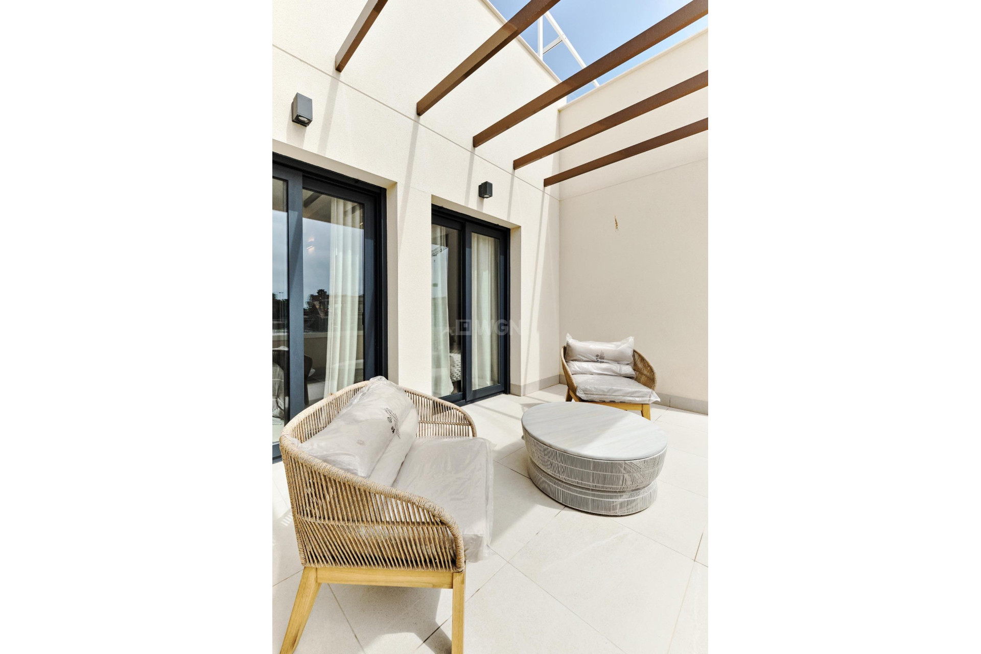 Nowy budynek - Bungalow - Torrevieja - Villa Amalia