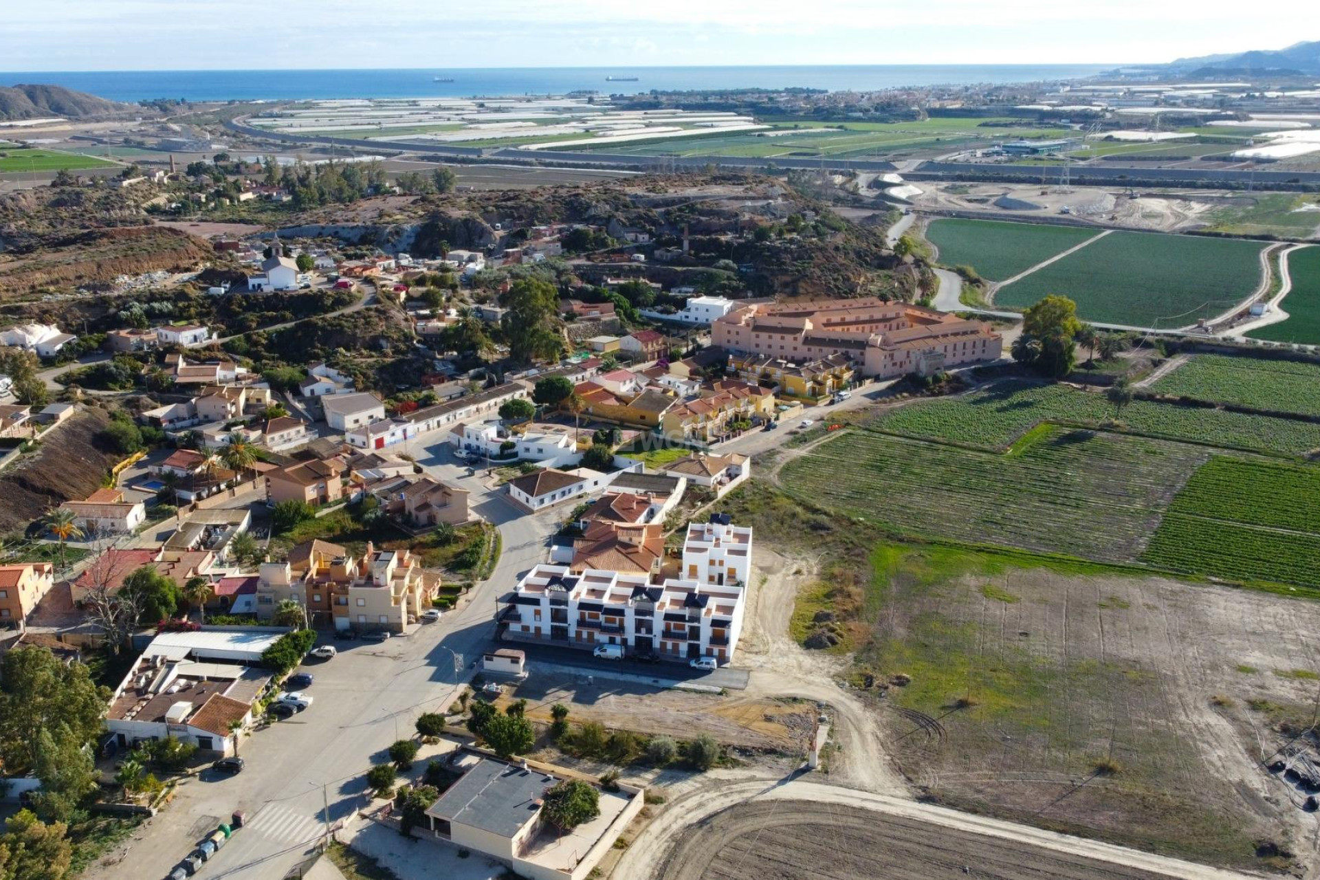 Nowy budynek - Daszek - Cuevas Del Almanzora - Herrerias