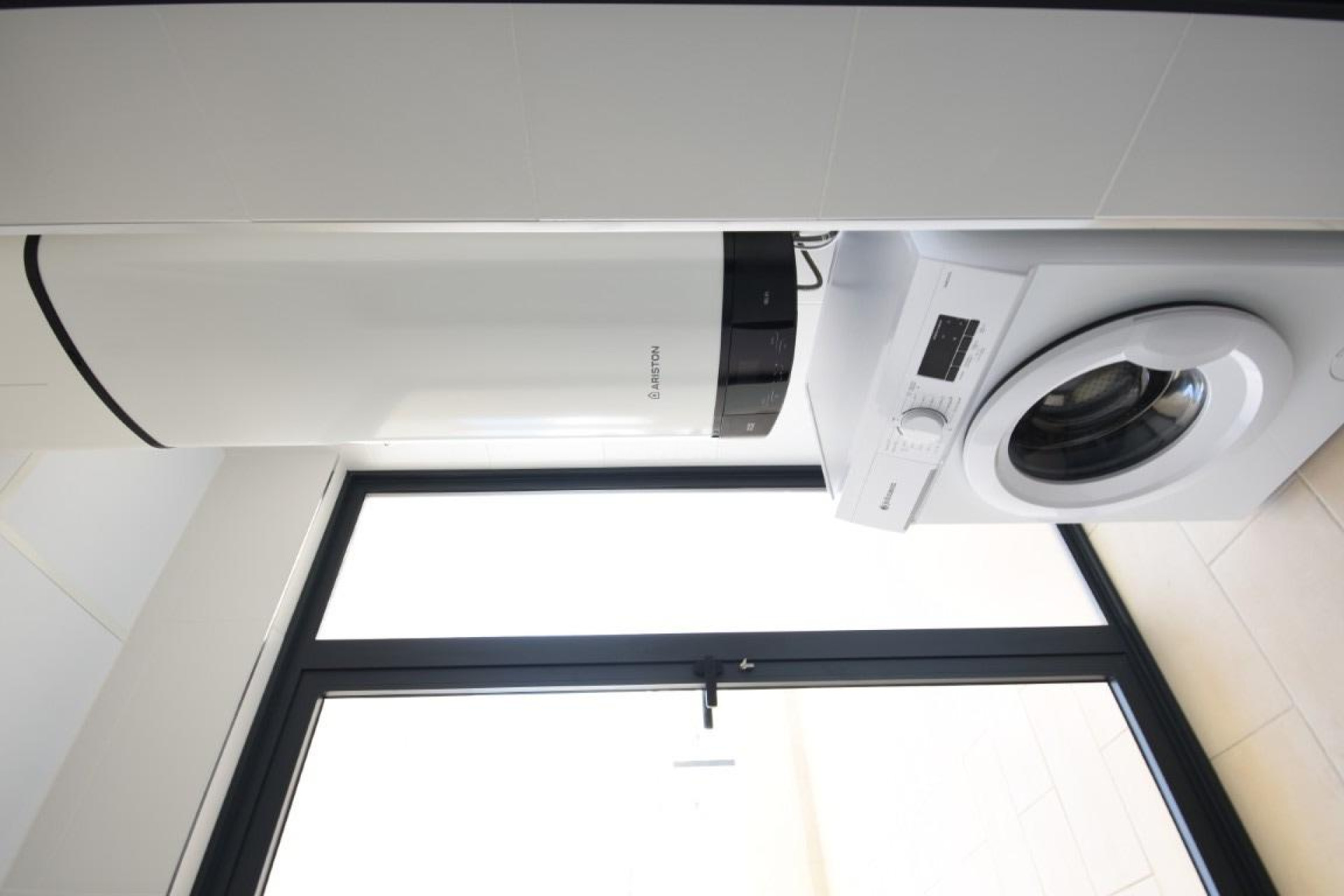 Nowy budynek - Daszek - San Miguel de Salinas - Pueblo