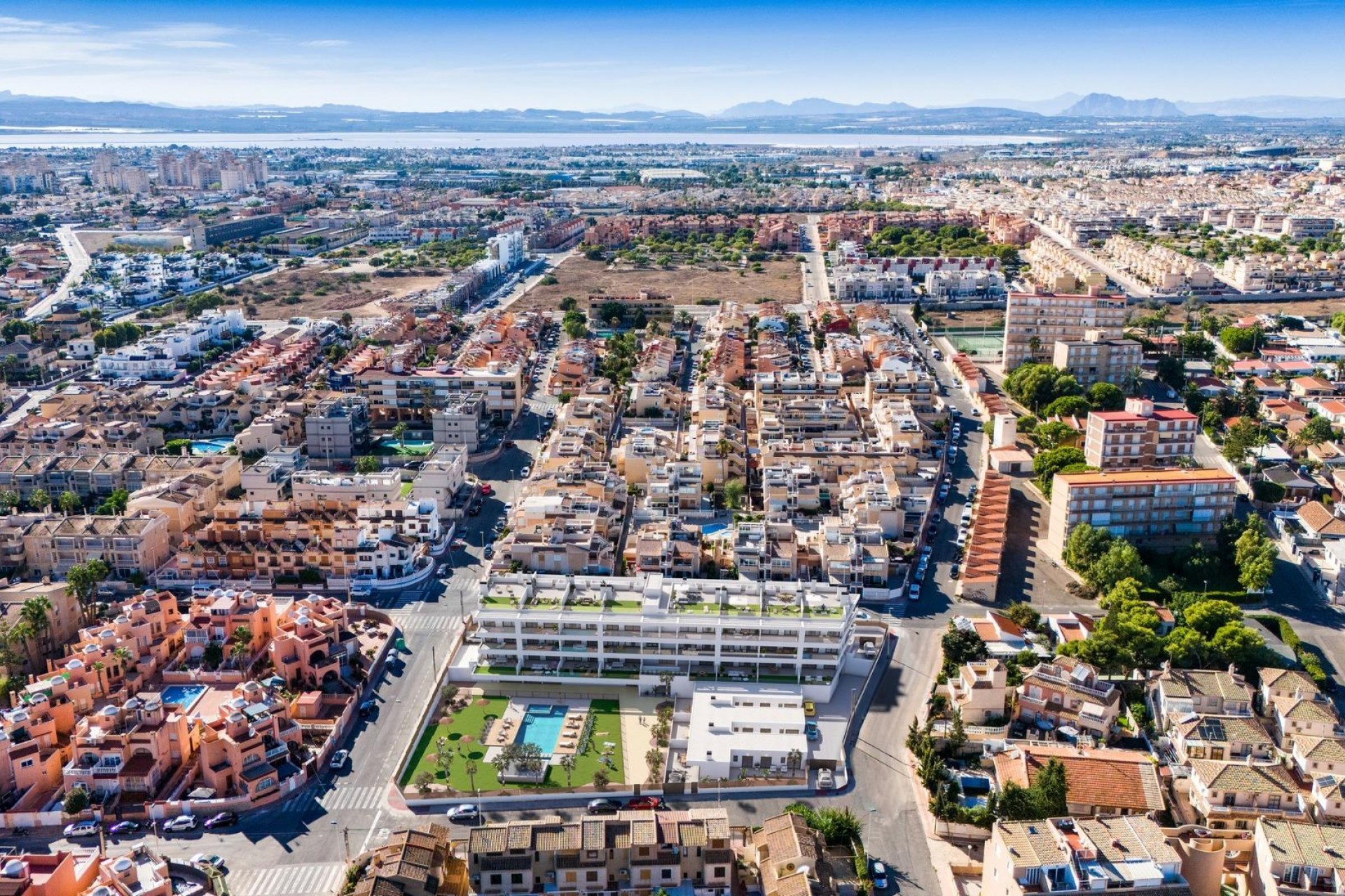 Nowy budynek - Daszek - Torrevieja - Los Frutales