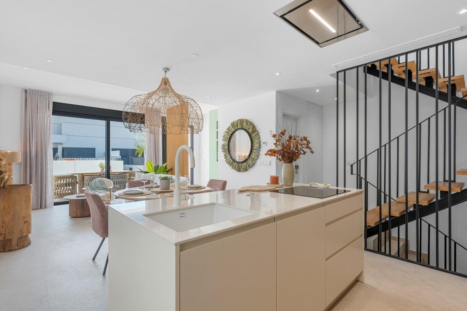 Nowy budynek - Kamienica - Dolores - Sector 3