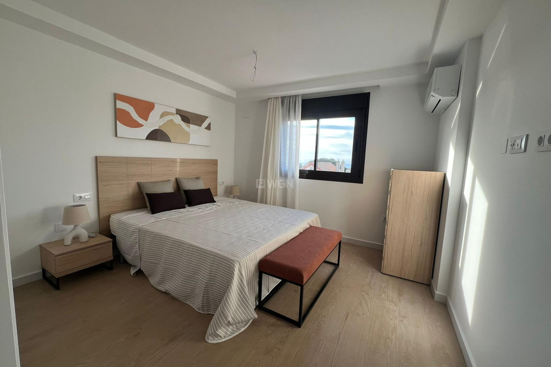 Nowy budynek - Kamienica - La Union - centro