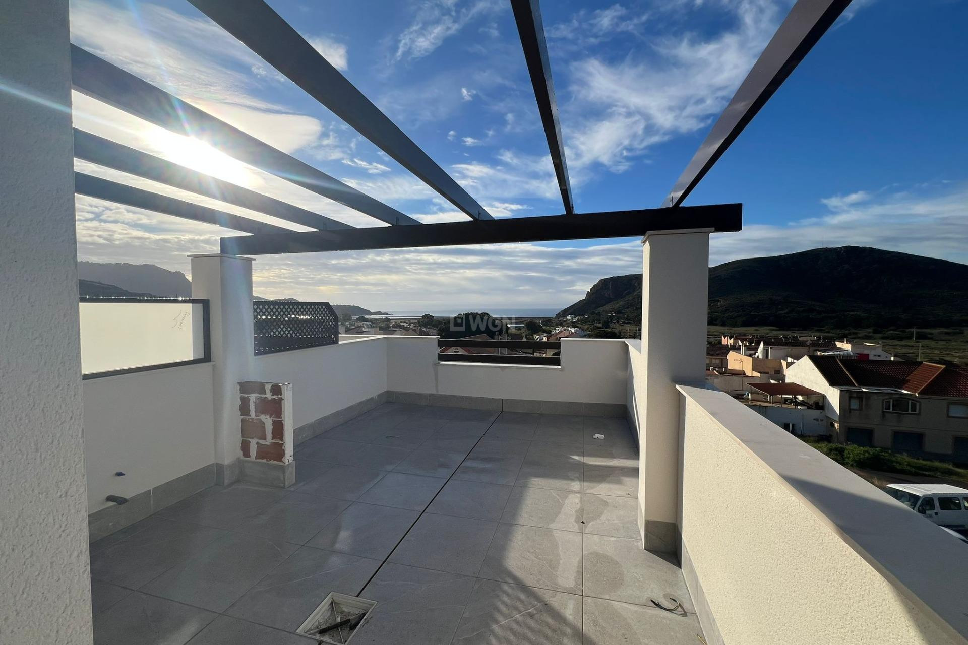 Nowy budynek - Kamienica - La Union - centro