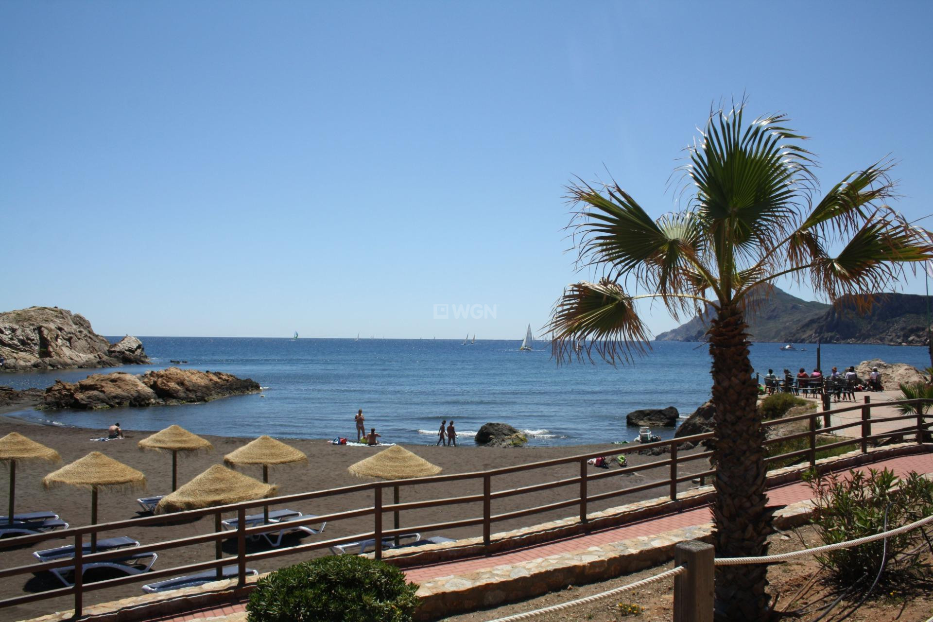 Nowy budynek - Kamienica - La Union - centro