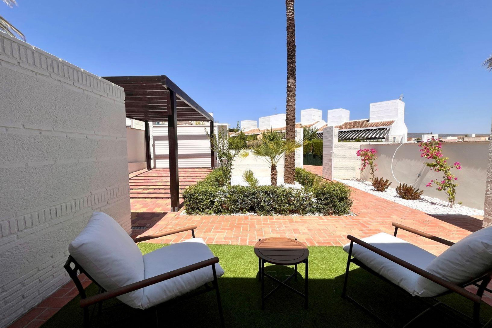 Nowy budynek - Kamienica - Sucina - Peraleja Golf