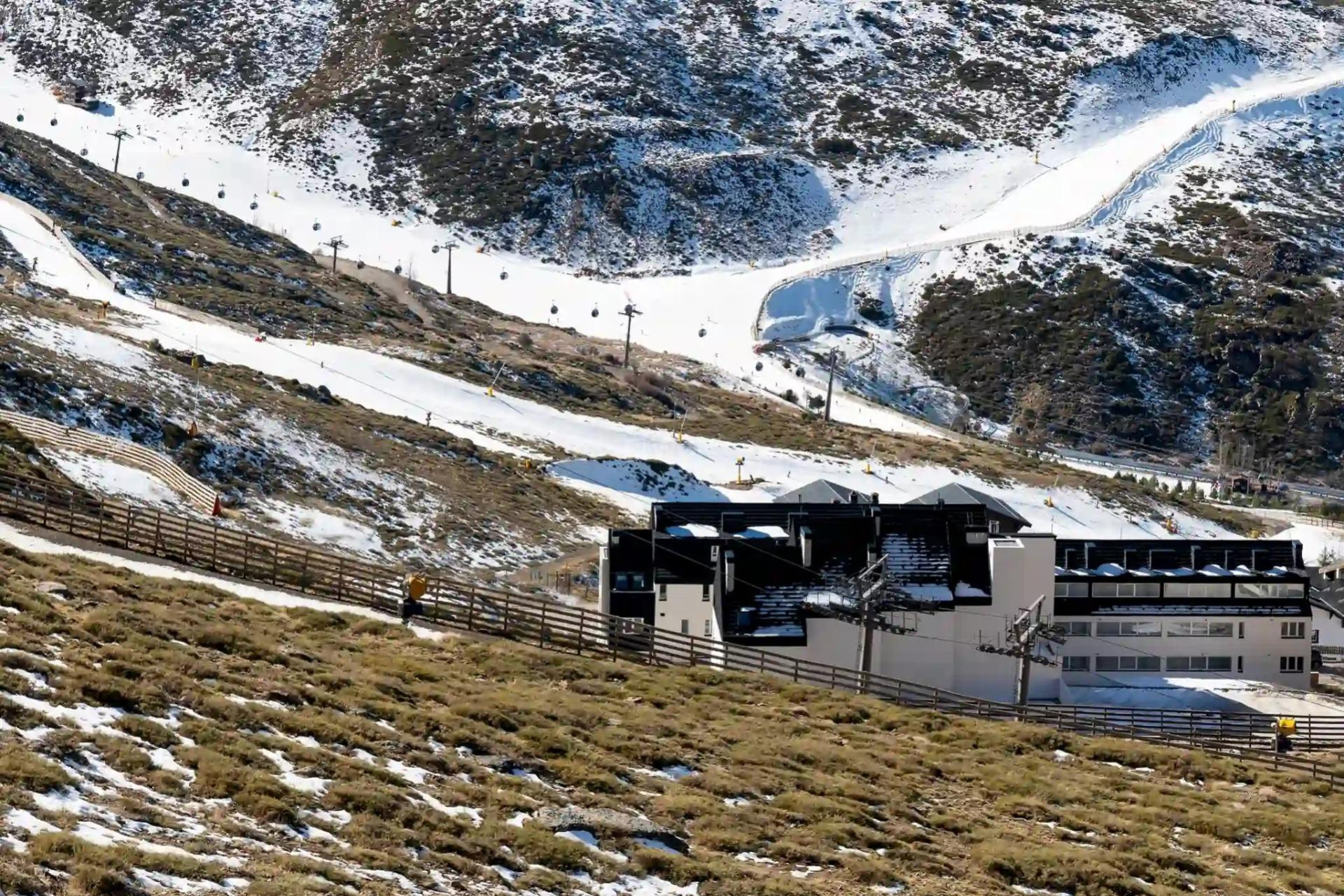 Nowy budynek - Mieszkanie w bloku - Monachil - Sierra Nevada Ski