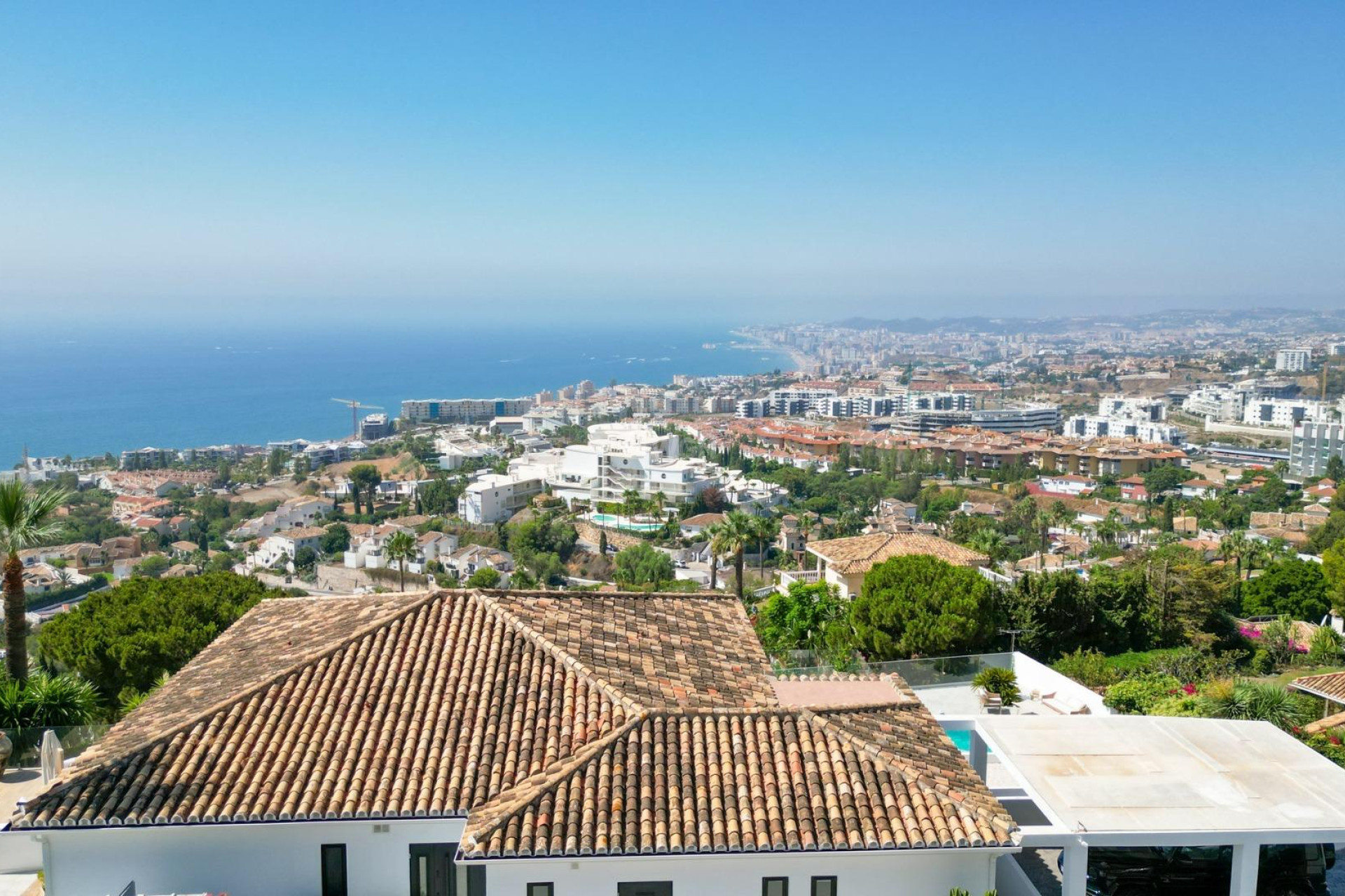 Nowy budynek - Villa - Benalmadena - Higuerón