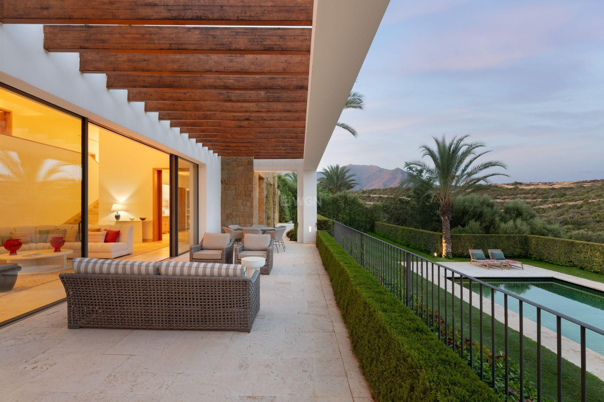 Nowy budynek - Villa - Casares - Pedregales