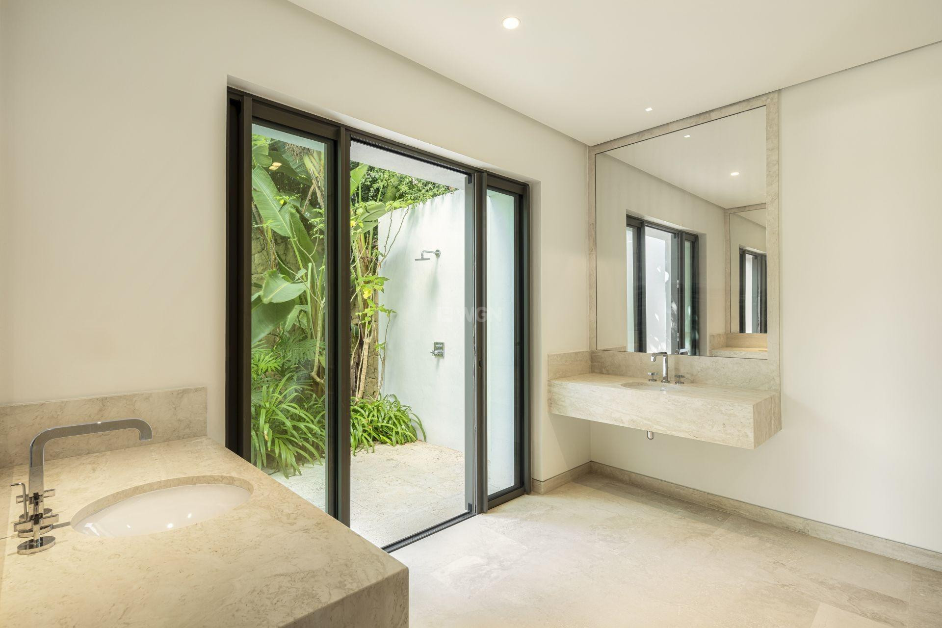 Nowy budynek - Villa - Casares - Pedregales