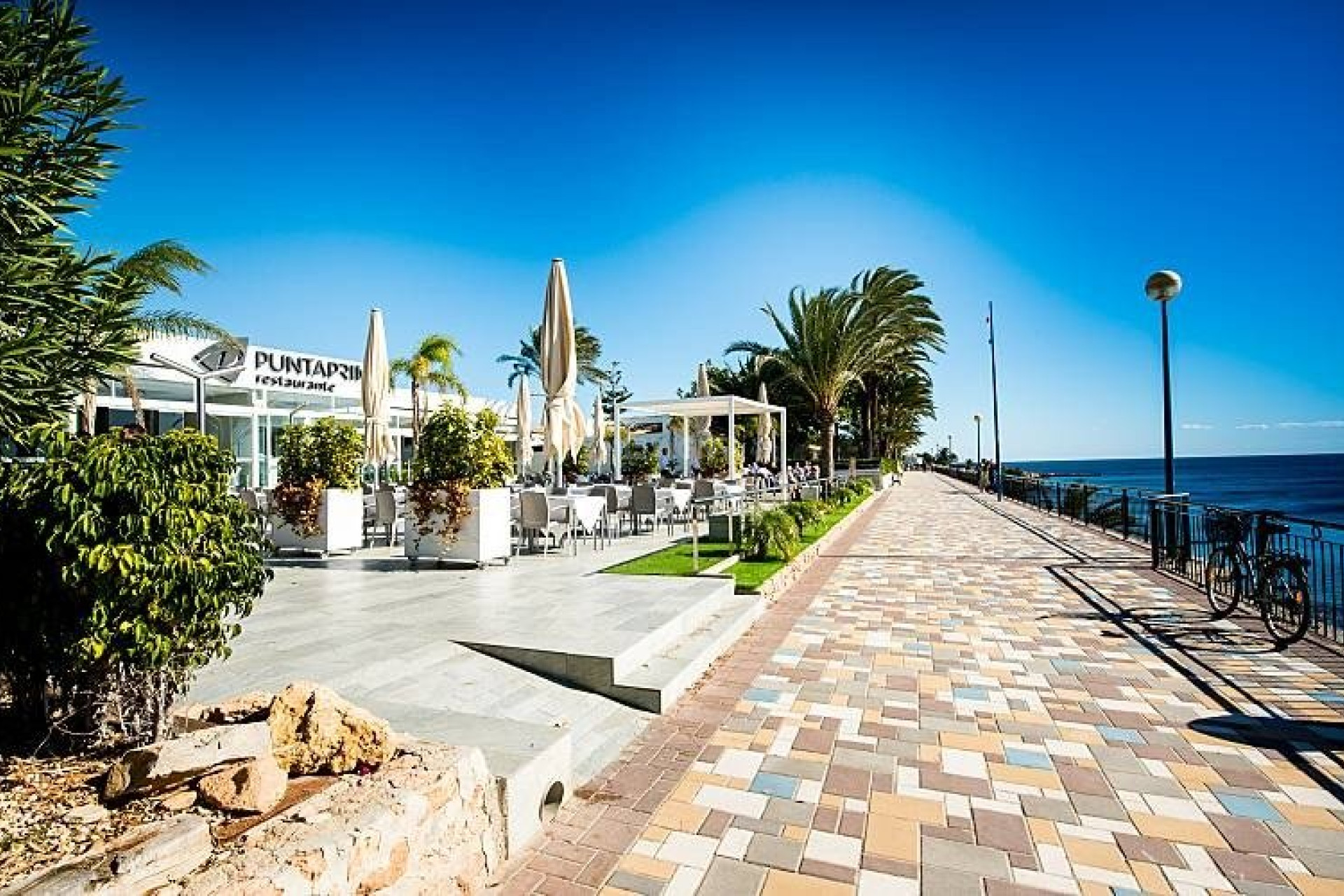 Nowy budynek - Villa - Orihuela Costa - Punta Prima